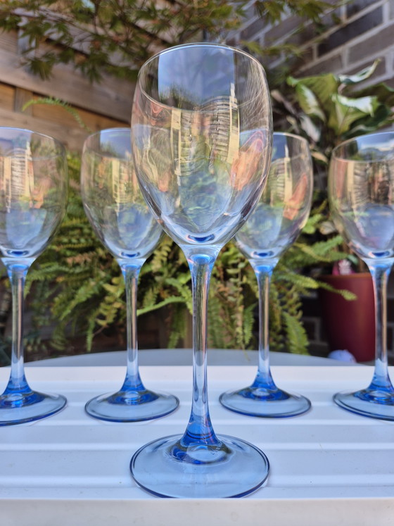 Vintage Luminarc Red Wine Glasses Set of 5 – Original Box – French Glassware (Blue Stem) – Glass & Decanter (photo 8 of 15)