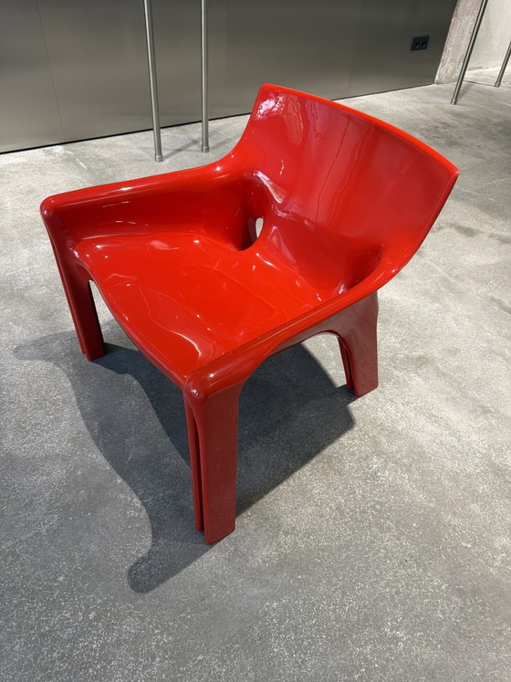 Fauteuil Artemide Vicario de Vico Magistretti, 1970 – Plastic, Fiberglass (photo 4 of 7)