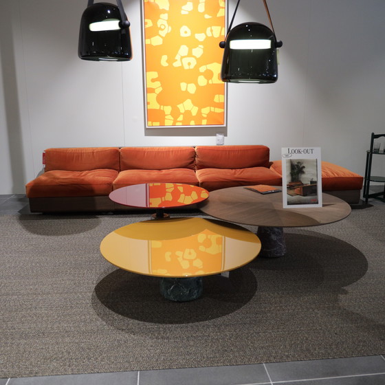 Image 1 of Tavolino rotondo Acerbis Menhir