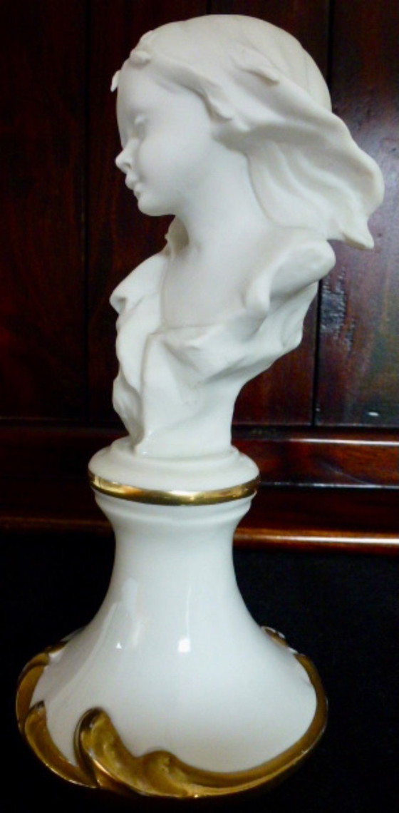 Image 1 of Capodimonte, 2x Nico Venzo Busts - Bisque porcelain.