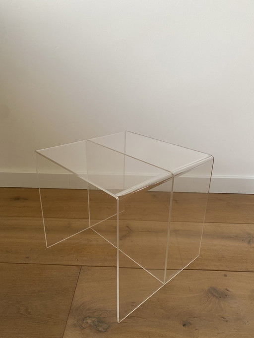 Table d'appoint vintage en plexiglas - table basse