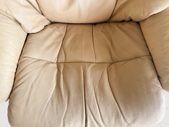 Stressless Reno Leather Recliner Set Beige with Footstool – Ekornes, Armchairs, Wood (photo 6 of 8)