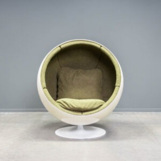 Ball Chair – Armchairs, Metal, Textile (photo 3 of 11)