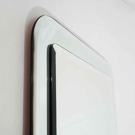 Quadratischer Wandspiegel mit abgeschrägten Kanten, 1970er Jahre – Glass (photo 7 of 11)