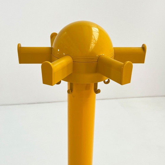 Image 1 of Porte-manteau jaune modèle 4653 de Kartell, années 1970