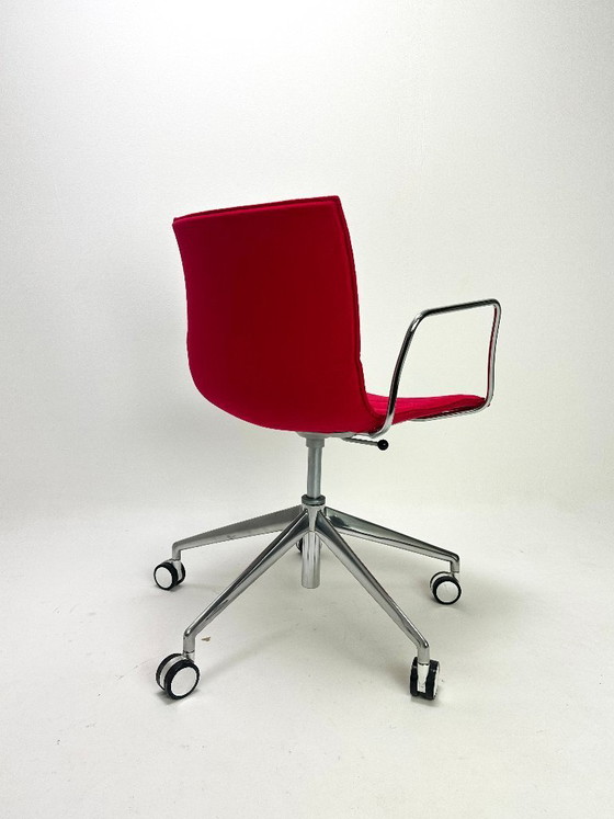 Image 1 of Silla de diseño Arper Catifa 46