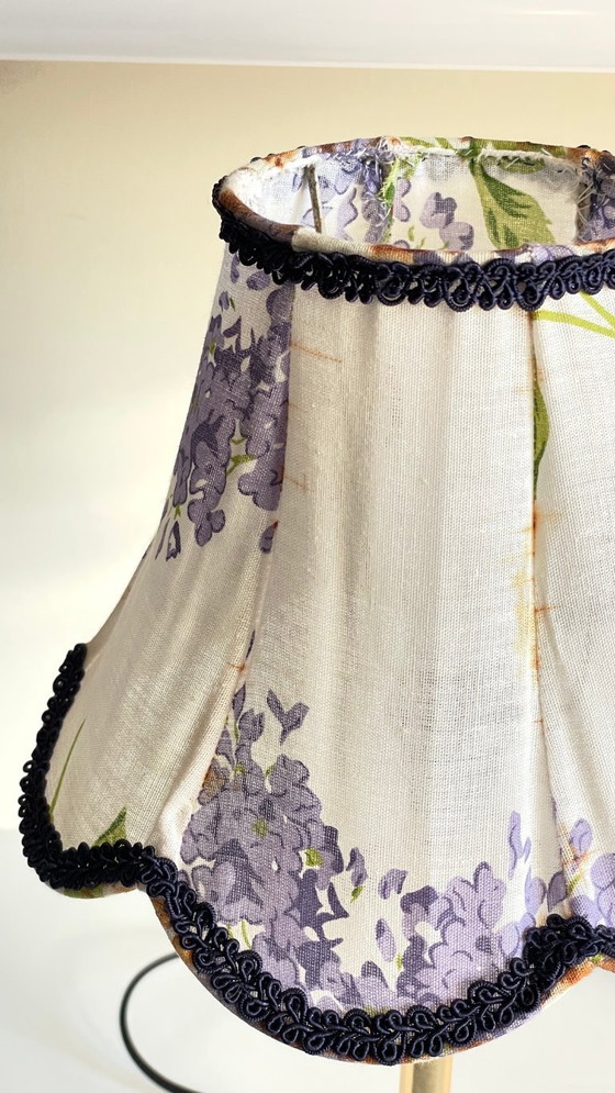 Vintage Plexiglas and lilac fabric lamp – Table lamps, Textile (photo 12 of 29)