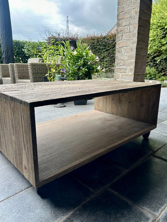 Image 1 of mesa de centro de madera maciza