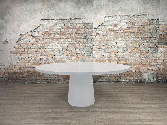 Moooi Container Table – White Round | Marcel Wanders – Dining tables, Wood, Plastic (photo 2 of 5)