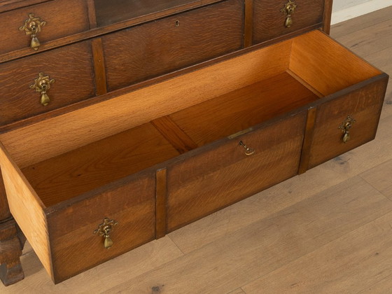 Kaptafel uit de 19e eeuw, gemaakt in Groot-Brittannië. – Glass, Wood (photo 12 of 13)
