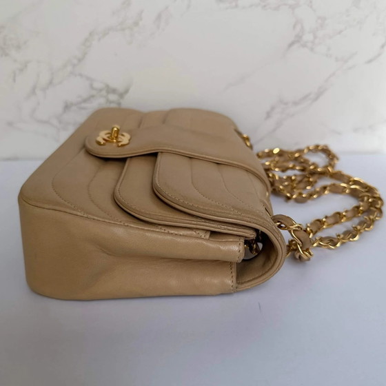 Chanel medium vintage quilted horizontal stitch lambskin flapbag – Other bags (photo 13 of 23)