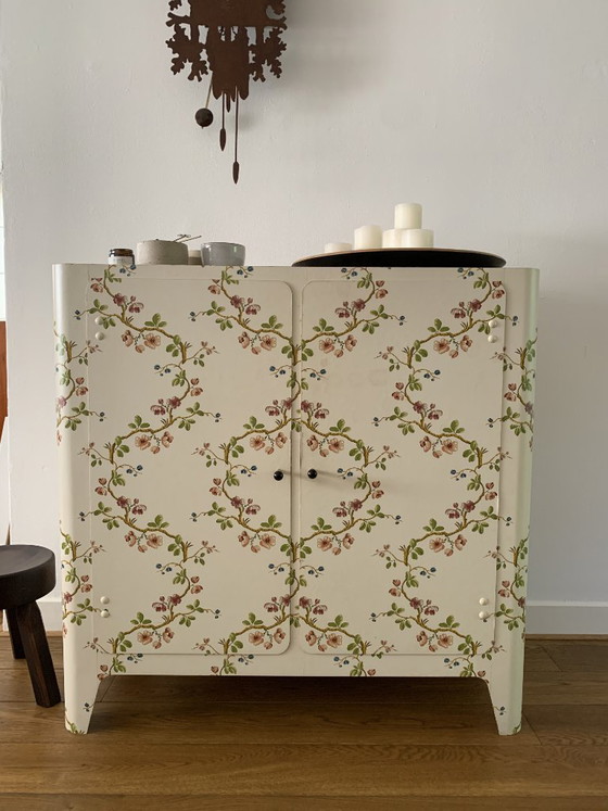 Image 1 of Piet Hein Eek Tapetenblechschrank