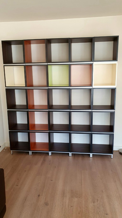 Hidden 1997-2000 Boekenkast. – boekenkasten, Aluminium