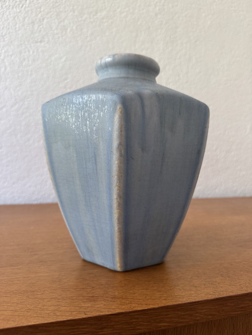 Hemelsblauwe keramische art-deco vaas