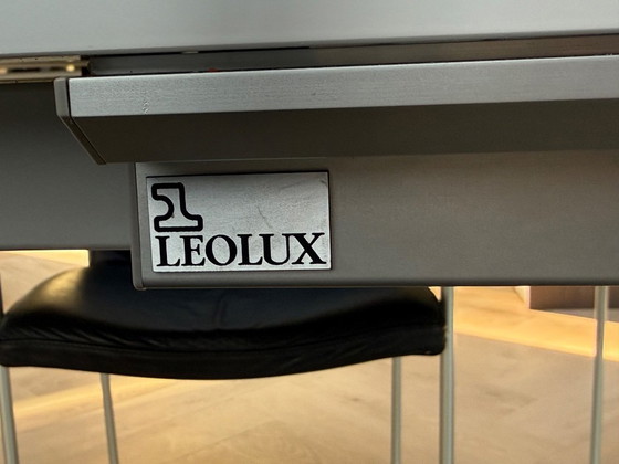 Leolux Dining Table and 6 Leather Leolux Dining Chairs – Metal (photo 3 of 7)