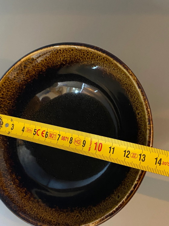 Theekom van geglazuurd steengoed – Chawan-stijl, diepbruin glazuur – 20e eeuw – Servies (photo 5 of 5)