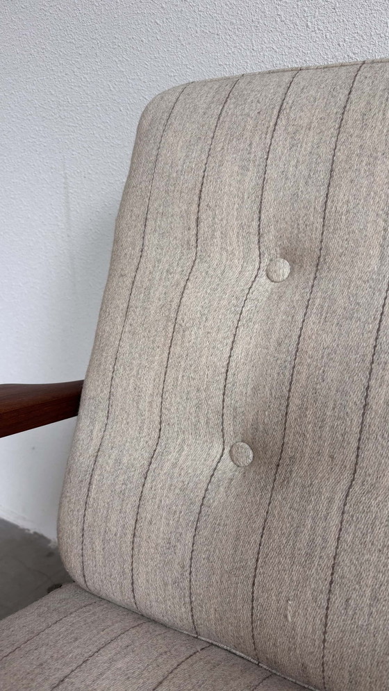 Image 1 of Vintage Deense fauteuil teak