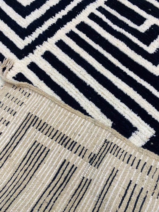 Image 1 of Marokkanischer Teppich, handwerklich, en laine, 250 x 200 cm