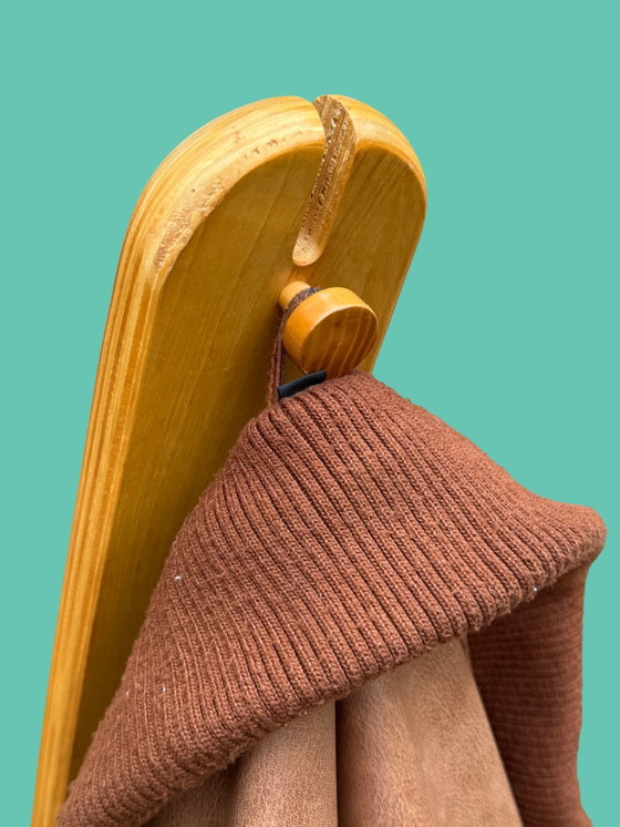 Image 1 of Italian design coat rack | 1970s | Sculptural multi-layered oak | Giancarlo Piretti style
