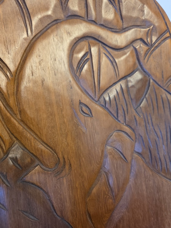 Chaise sculptée à la main d'Afrique – Chaises & fauteuils, Wood (photo 2 of 5)