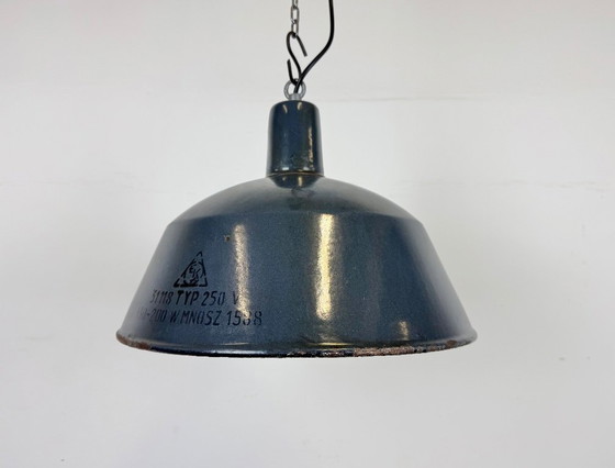 Image 1 of Lampada a sospensione industriale in smalto blu scuro di EMAX, anni '60