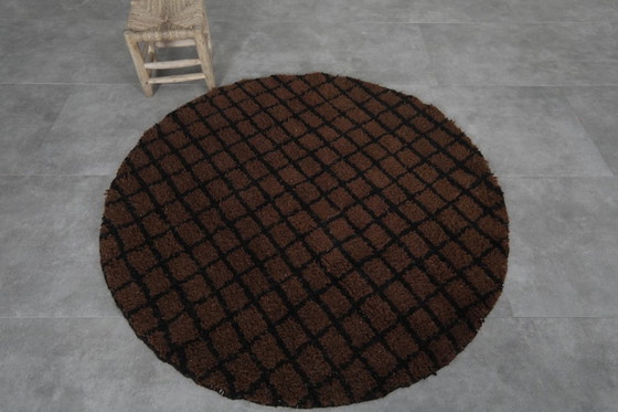 Image 1 of Bruin Marokkaans rond tapijt 200 cm