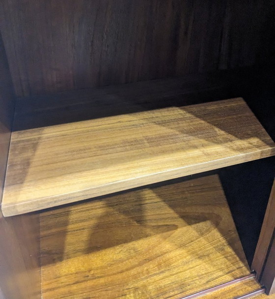 Image 1 of Highboard uit het midden van de vorige eeuw, jaren 60.