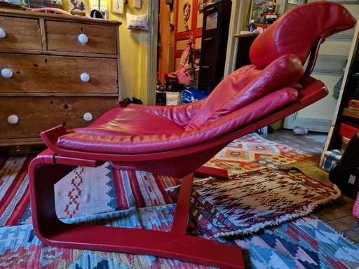 MAGNIFICA POLTRONA IN PELLE ROSSA ROCHE BOBOS