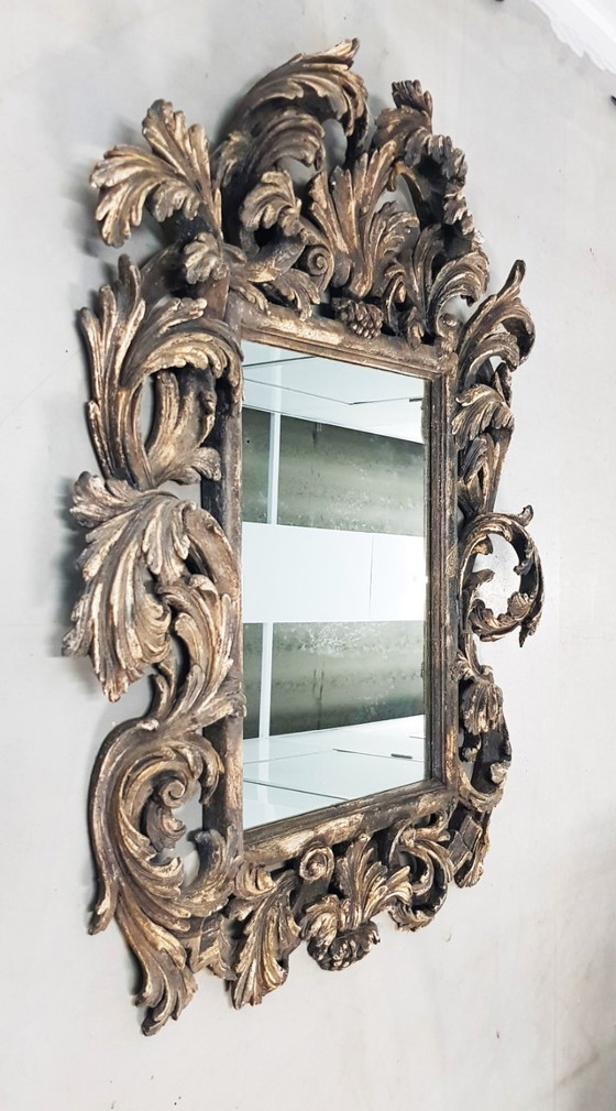 Image 1 of Miroir italien Chelini sculpté à la main dans un cadre en bois magnifiquement sculpté