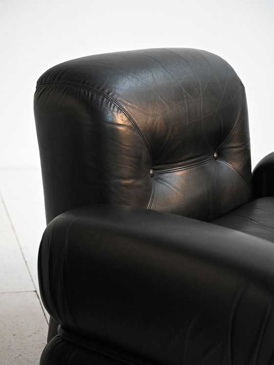 Image 1 of Sillones de cuero negro y acero tubular, década de 1970.