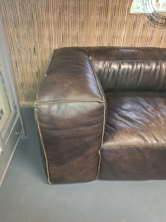 Image 1 of Zware oersterke lederen bank.