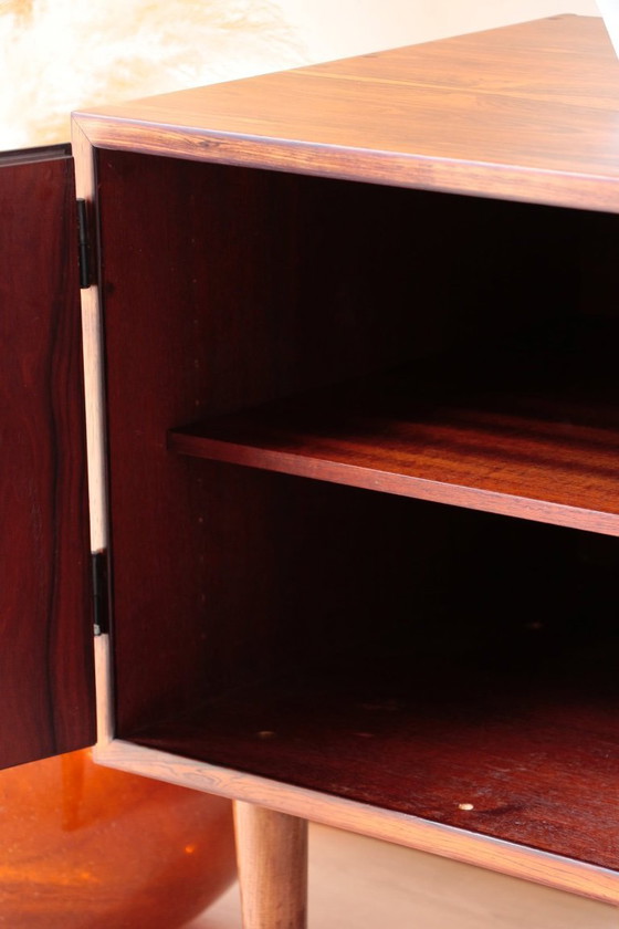 Image 1 of Enfilade vintage en palissandre – Design danois – Pièce unique