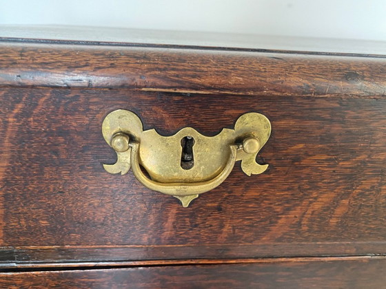 Image 1 of Cómoda antigua inglesa