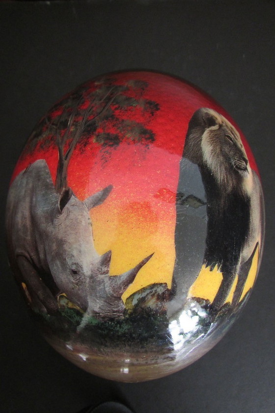 Image 1 of Straußenei mit den afrikanischen Big Five