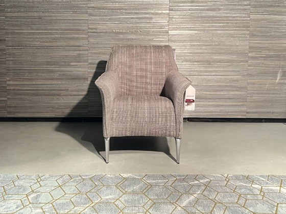 Image 1 of Leolux Mayuro armchair
