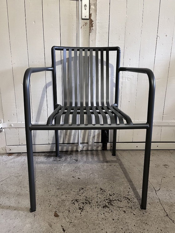 Minimalistische metalen buitenfauteuil – zilver – Tuinstoelen (photo 3 of 5)