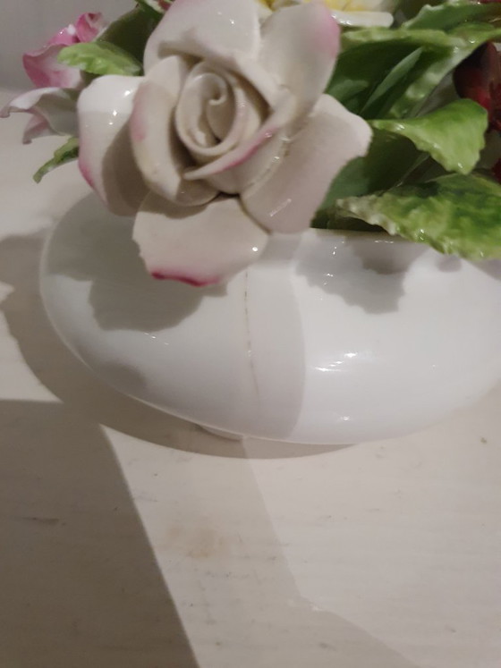 Image 1 of Vintage Royal Doulton Blumenarrangement – ​​Bone China – 11 x 9 cm