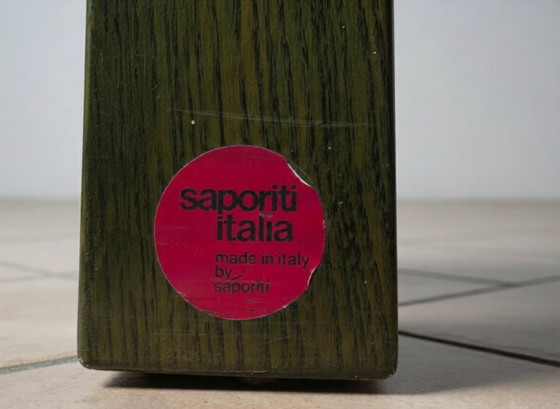 Image 1 of Saporiti biedt glazen tafels aan.