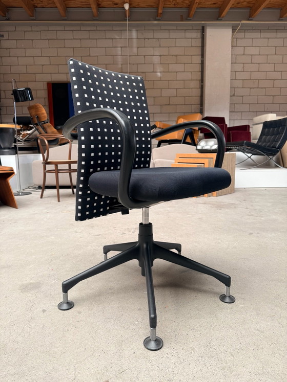 Vitra AC1 Office chair, Antonio Citterio (stock: 8), Metal, Plastic, Black (photo 9 of 15)