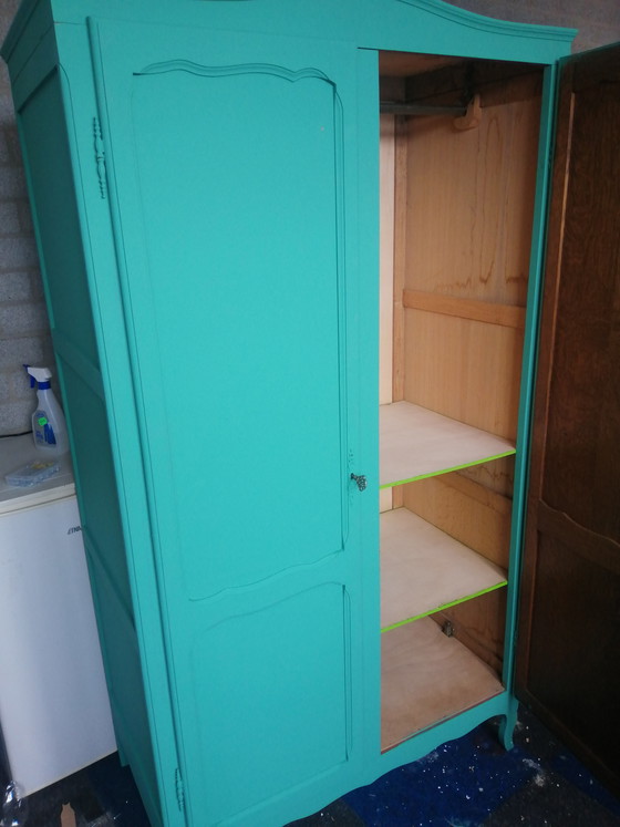 Image 1 of Kledingkast Vintage applegreen