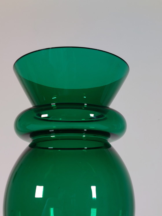 Image 1 of Vase sculptural vert vintage Ritzenhoff, design Dieter Sieger, style Memphis