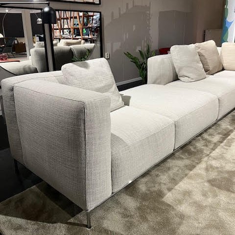 Sofá esquinero Cassina MEX HI