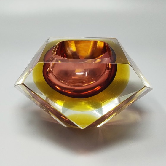 1960s Gorgeous Amber and Yellow Ashtray or Catchall by Flavio Poli for Seguso. Made in Italy (photo 4 of 6)