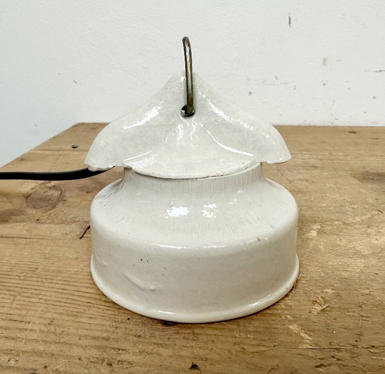 Image 1 of Vintage witte porseleinen hanglamp, jaren 70