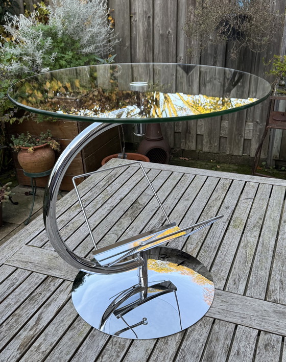 Image 1 of Tavolino KOKOON | 🇩🇪 Anni '80 | Un elemento d'arredo senza tempo in cromo e vetro