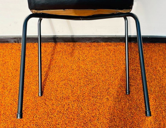 Image 1 of Paire de chaises Robert de Pierre Guariche pour Meurop. Vintage années 1960