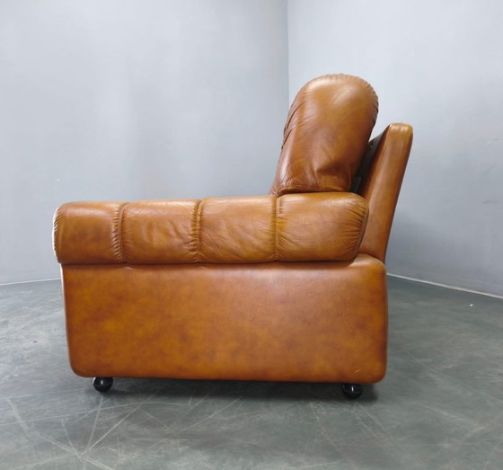 Image 1 of Paire de fauteuils lounge italiens en cuir cognac, style milieu du XXe siècle, années 1970