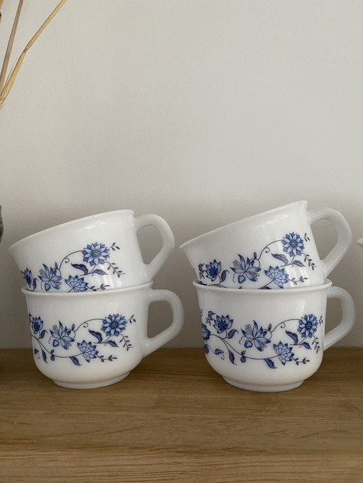 Vintage 6 Arcopal "Blue Onion" Kaffeetassen