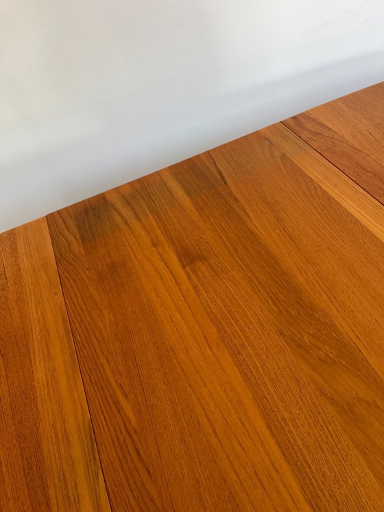 Image 1 of Danish dining table – Dyrlund