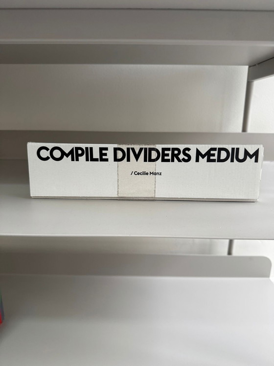 Image 1 of Muuto Compile Modularer offener Designschrank / Vitrine Grau